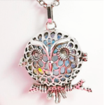 COLLAR LLAMADOR DE ANGELES BUHO